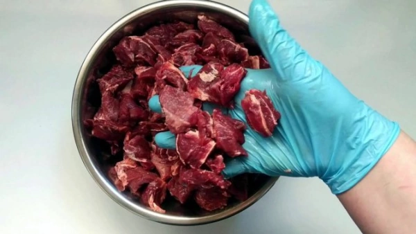 Субпродукты для собак: сколько варить вымя говяжье